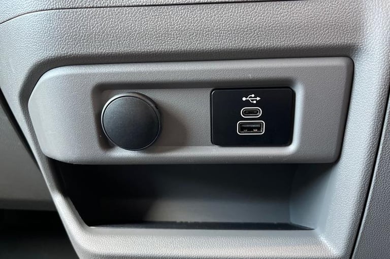 2024 Ford Transit Custom 100kW 65kWh H1 Van Limited Auto PANEL VAN ELECTRIC Automatic