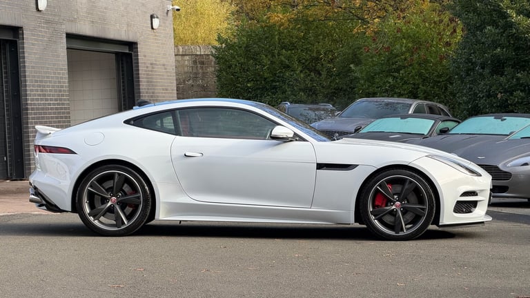 2018 Jaguar F-TYPE 5.0 Supercharged V8 R 2dr Auto AWD Petrol