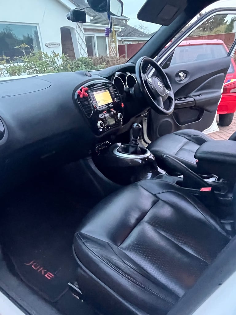 image for Nissan, JUKE, Hatchback, 2016, Manual, 1461 (cc), 5 doors