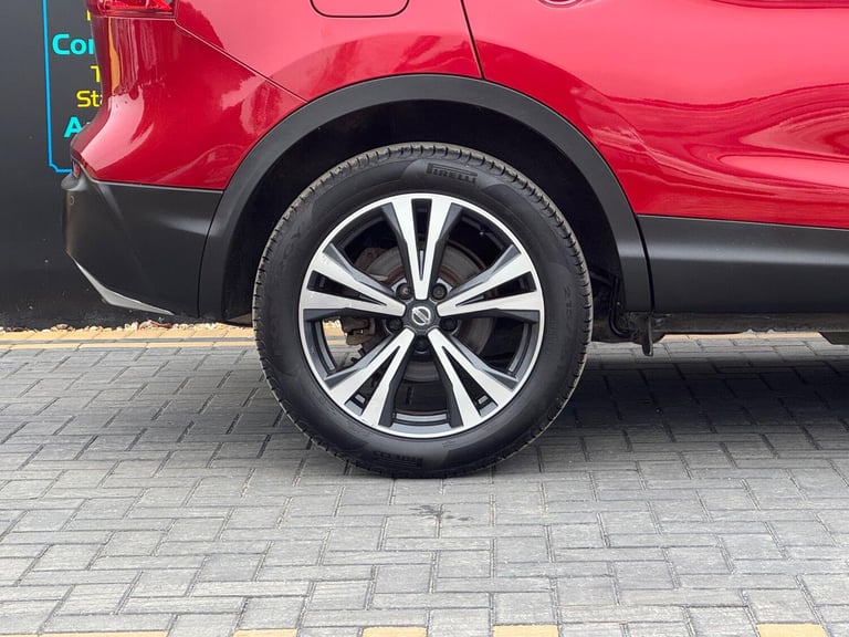 2017 Nissan Qashqai 1.5 dCi N-Connecta Euro 6 (s/s) 5dr HATCHBACK Diesel Manual