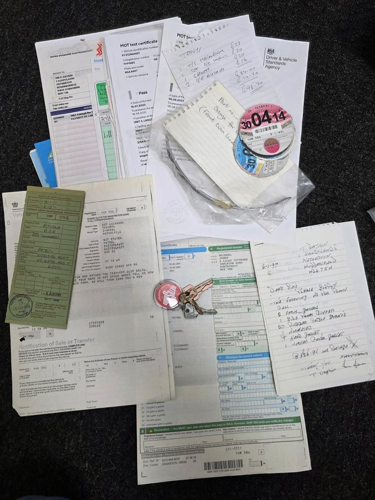 1969 BSA THUNDERBOLT 650 GARRARD WATSONIAN SIDECAR BARN FIND