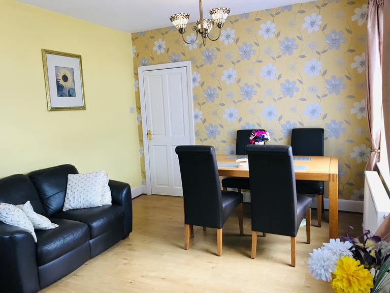 Heaton Bungalow 2 beds Fully Furnished