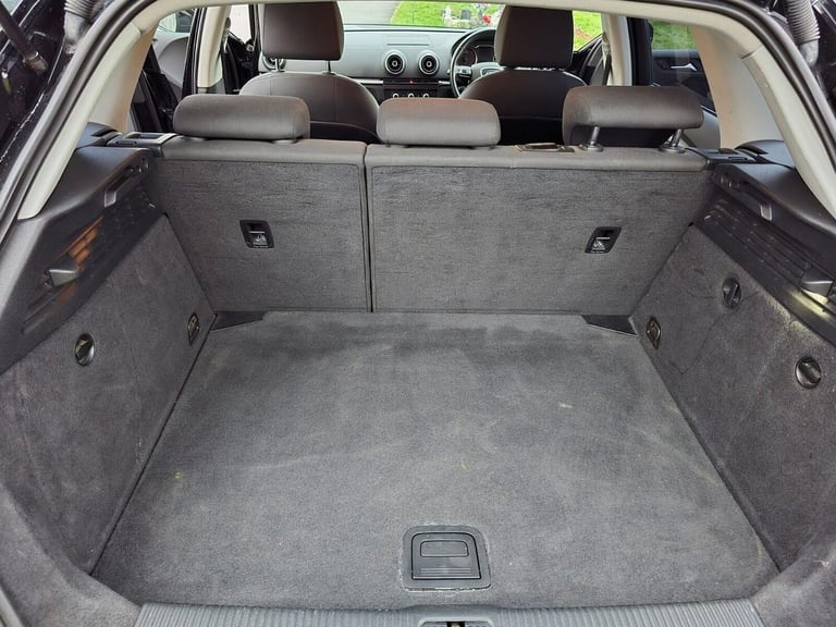 2016 Audi A3 2.0 TDI SE Technik Sportback Euro 6 (s/s) 5dr Hatchback Diesel Manual