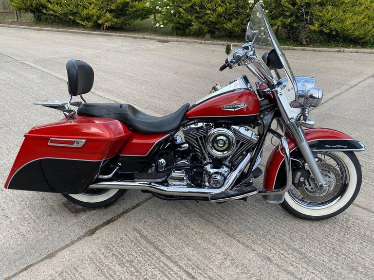 2004 HARLEY DAVIDSON FLHRCI ROAD KING CLASSIC 1550 - CUSTOM TOURING CRUISER