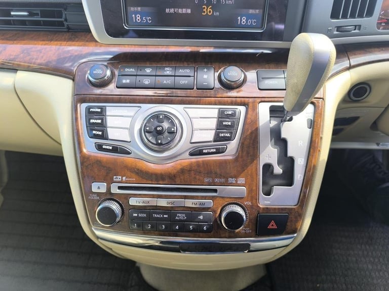 2008 Nissan Elgrand 2.5 Petrol 8 Seats Automatic Camper Van Roof LED TV ULEZ Free MPV Petrol Auto...
