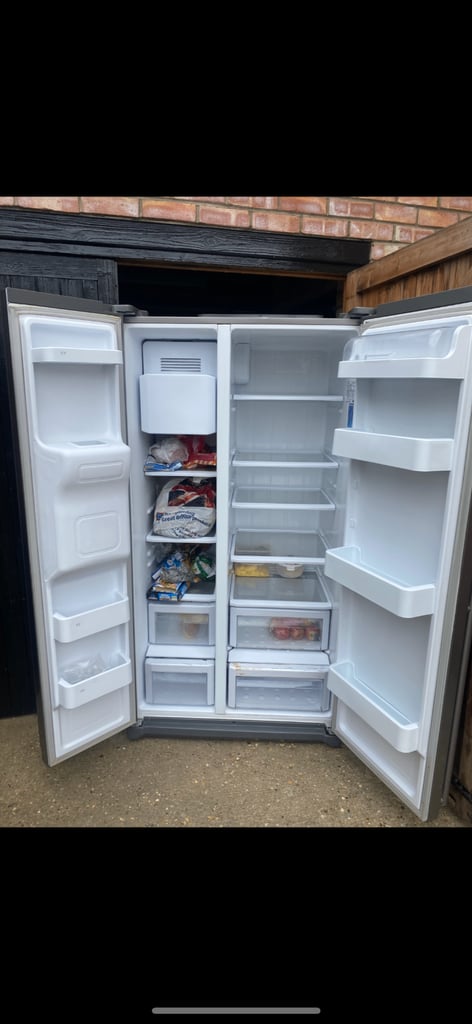 Samsung American fridge freezer #80