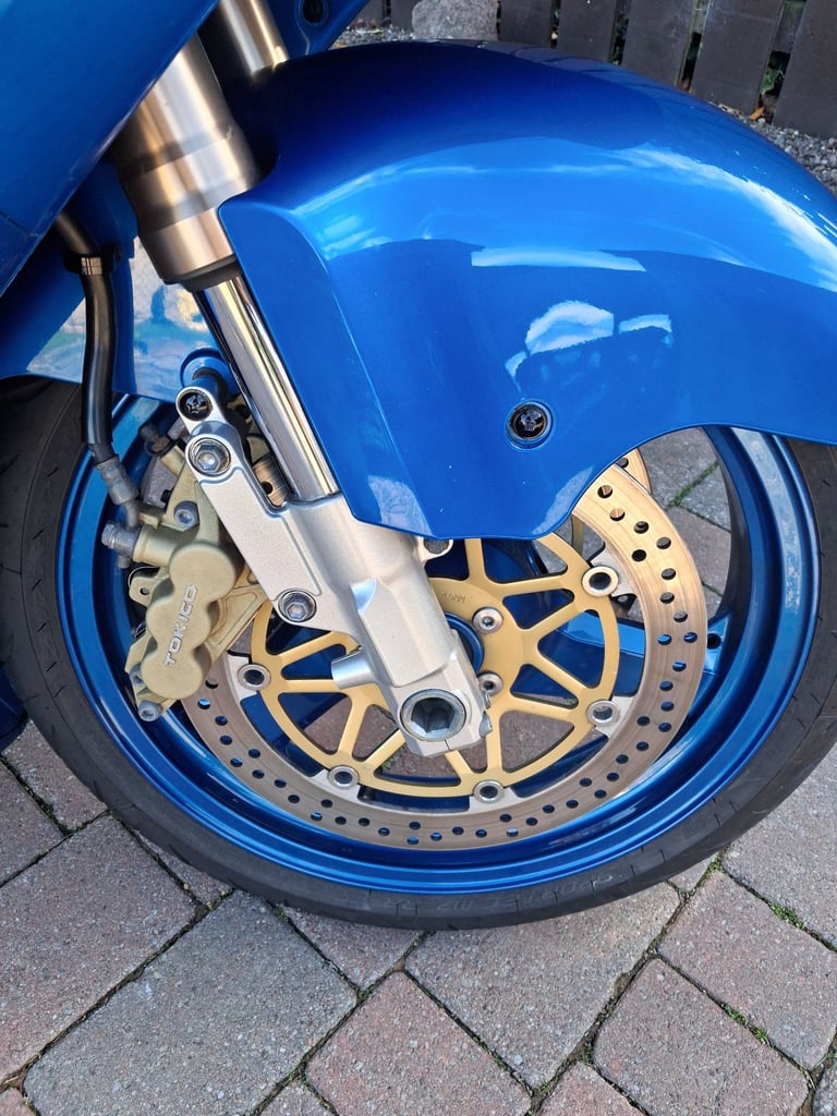 Kawasaki zx12R 