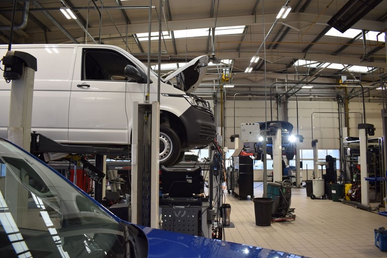 2025 Volkswagen Transporter 2.0 TDI 150 Commerce Pro Van Auto PANEL VAN DIESEL Automatic