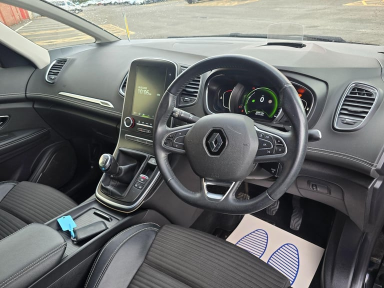 2019 Renault Scenic 1.3 TCe Signature Euro 6 (s/s) 5dr MPV Petrol Manual