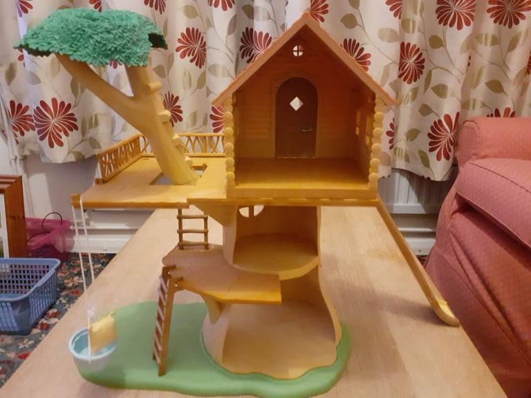 image for Sylvanian Families Tree House 