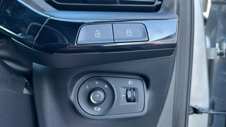 2025 MG MG3 1.5 Hybrid+ MHEV SE Hatchback 5dr Petrol Hybrid Auto Euro 6 (s/s) (194 ps) Hatchback ...