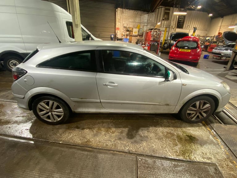 Vauxhall, ASTRA, Hatchback, 2008, Sxi, Full Mot, SH, Ready to Drive Away, Manual, 1598 (cc), 3 doors