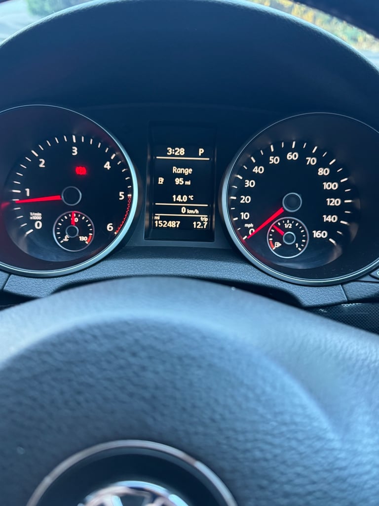 Volkswagen, GOLF, Hatchback, 2012, Semi-Auto, 1598 (cc), 5 doors