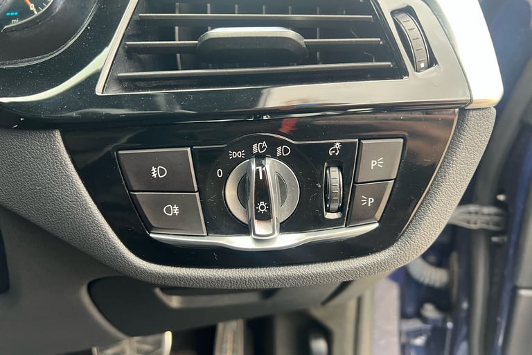 2017 BMW 5 Series 530e M Sport 4dr Auto Saloon PETROL/ELECTRIC Automatic