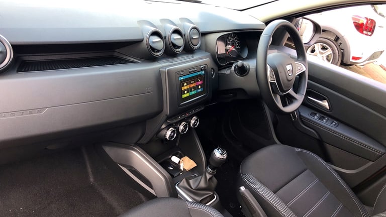 2019 Dacia Duster 1.6 SCe Prestige 5dr Petrol Estate Estate Petrol Manual
