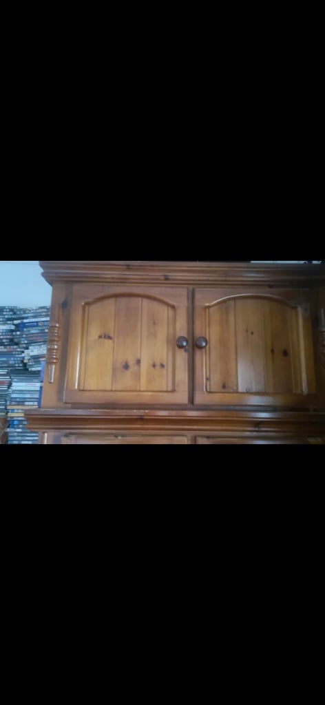 Pine wardrobe 
