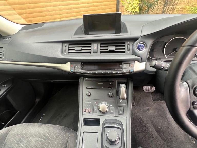2015 Lexus CT 200h 1.8 Advance 5dr CVT Auto HATCHBACK Petrol/Electric Hybrid Automatic