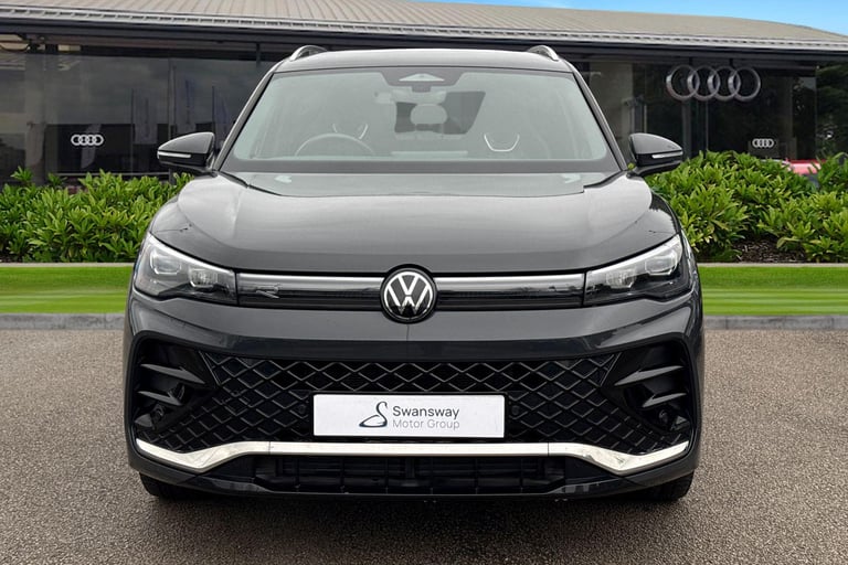 2024 Volkswagen Tiguan 1.5 eTSI MHEV R-Line DSG Euro 6 (s/s) 5dr SUV Automatic