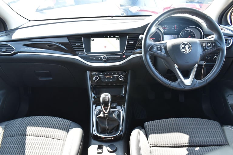 2022 Vauxhall Astra 1.2 Turbo Griffin Edition Euro 6 (s/s) 5dr Petrol