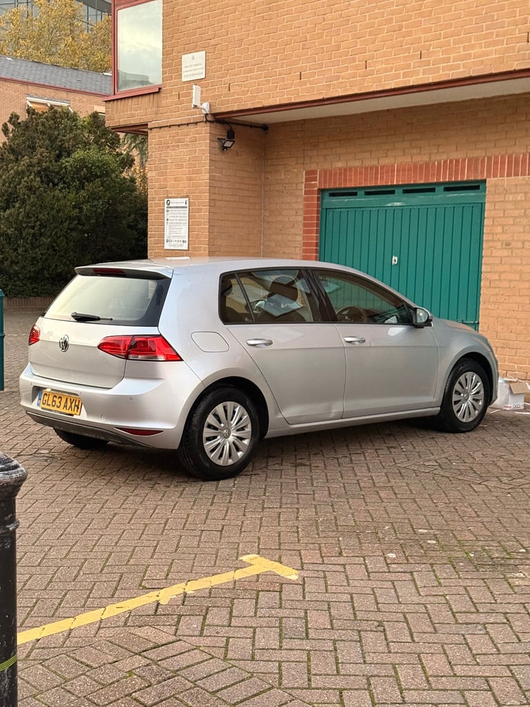 Volkswagen, GOLF, Hatchback, 2014, Manual, 1197 (cc), 5 doors