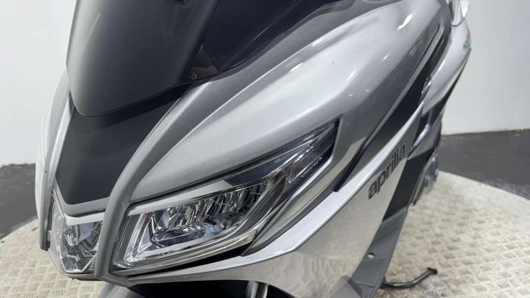 Aprilia SXR 50 2022 RUNNING PROJECT SCOOTER 50CC BIKE 1 OWNER