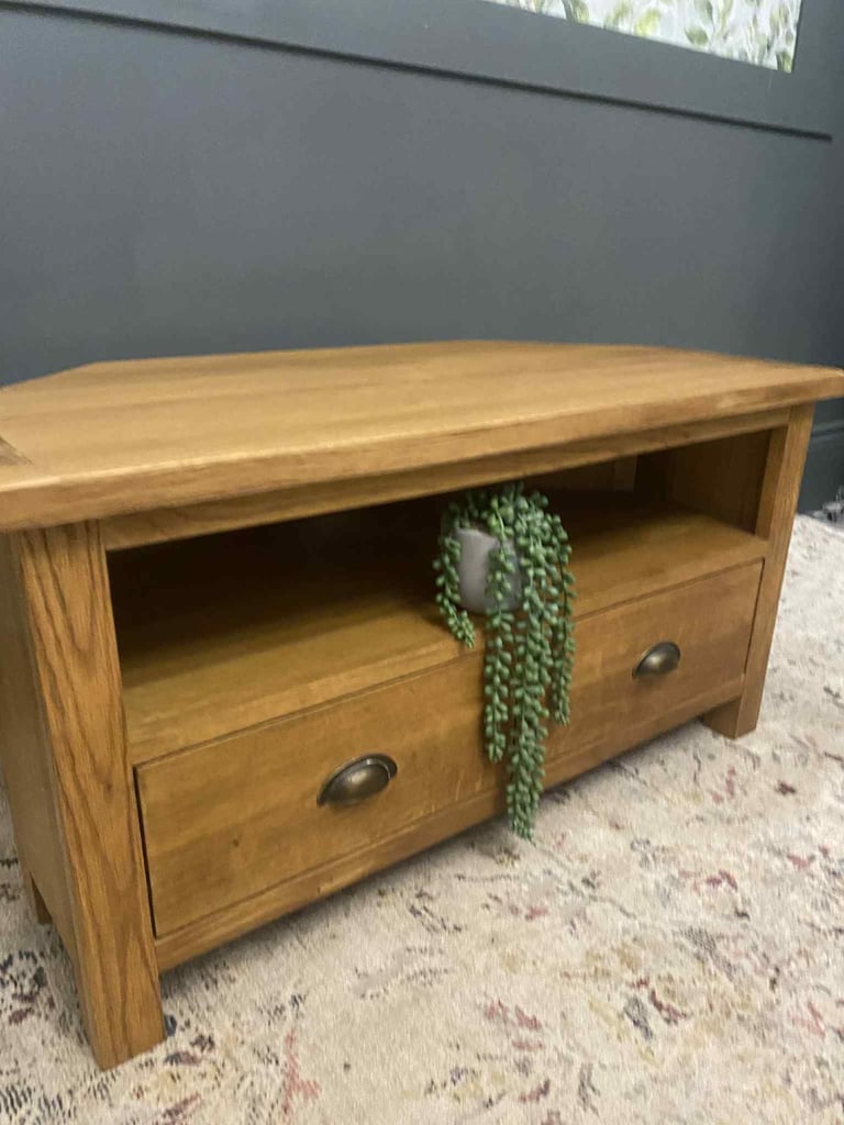 image for 💚 📺 Solid oak corner tv unit cabinet 