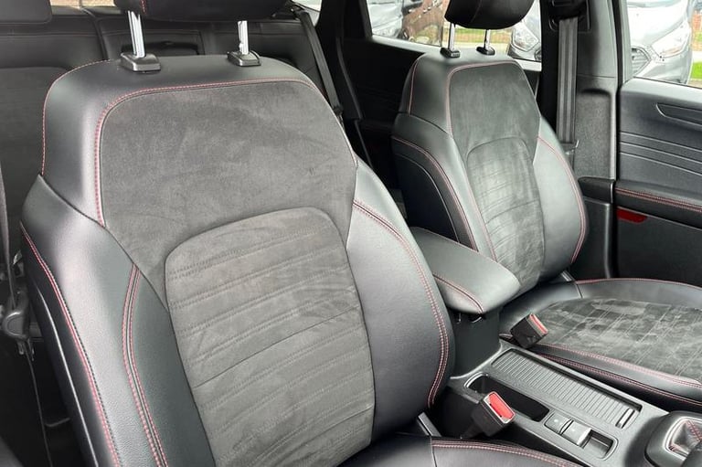 2022 Ford Kuga 1.5 EcoBlue ST-Line X Edition 5dr, Platinum White Paint, Media screen, sat Estate ...