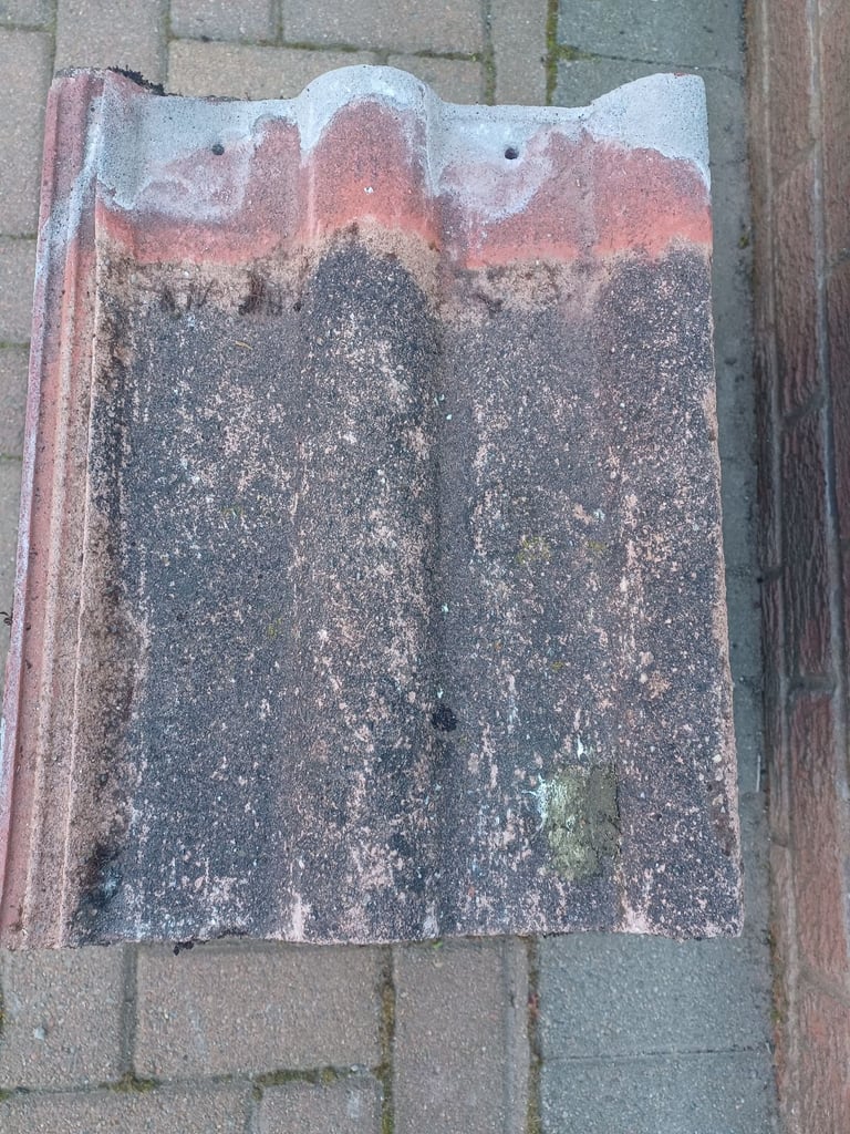 Roof tiles