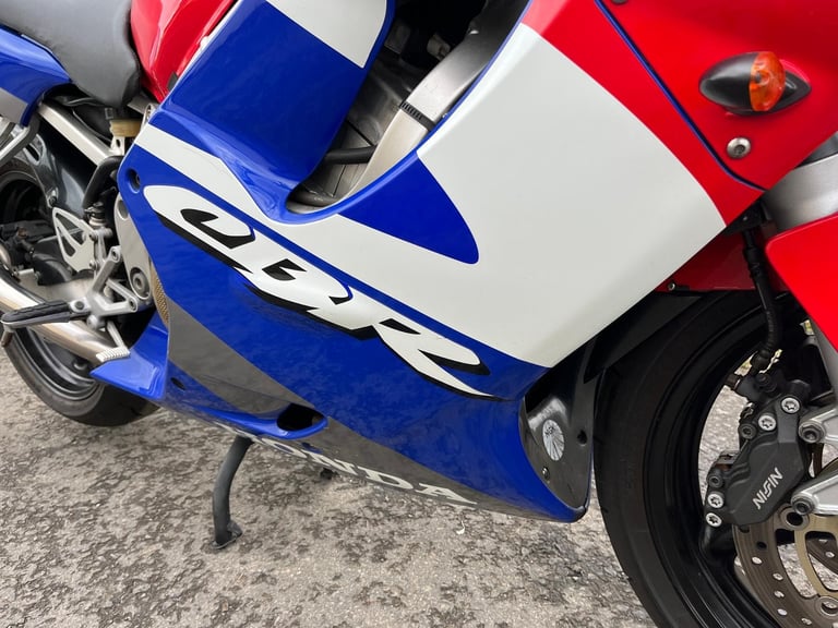 HONDA CBR600F, 2001(51), 34,919 MILES, FSH, IMMACULATE MOTORCYCLE, £2795