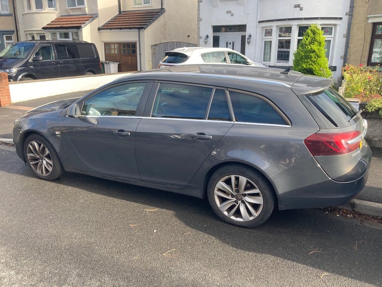 Vauxhall, INSIGNIA, Estate, 2014, Manual, 1956 (cc), 5 doors