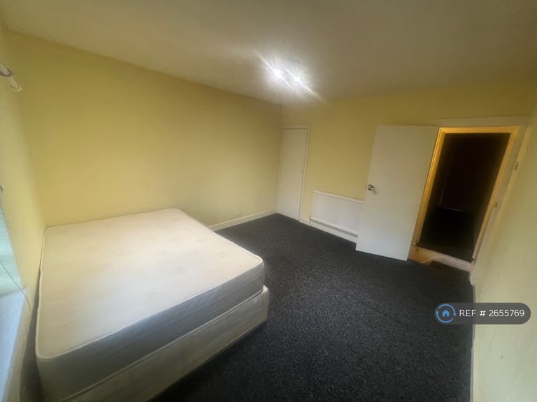 3 bedroom house in Wennington Road, Rainham, RM13 (3 bed) (#2655769)