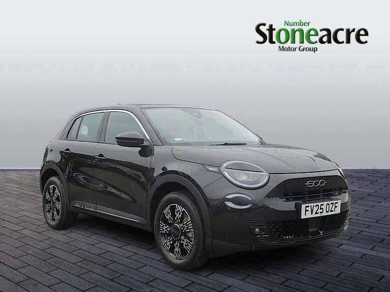  Fiat 600 600 1.2 136hp Hybrid Edct-6 Petrol/Electric Hybrid Automatic