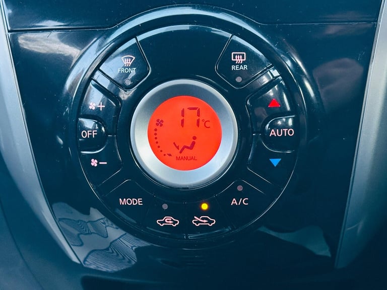 2014 Nissan Note 1.5 dCi Tekna Euro 5 (s/s) 5dr MPV Diesel Manual