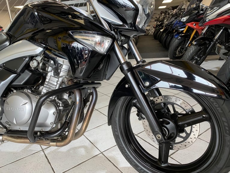 Suzuki GW Inazuma 250  2014