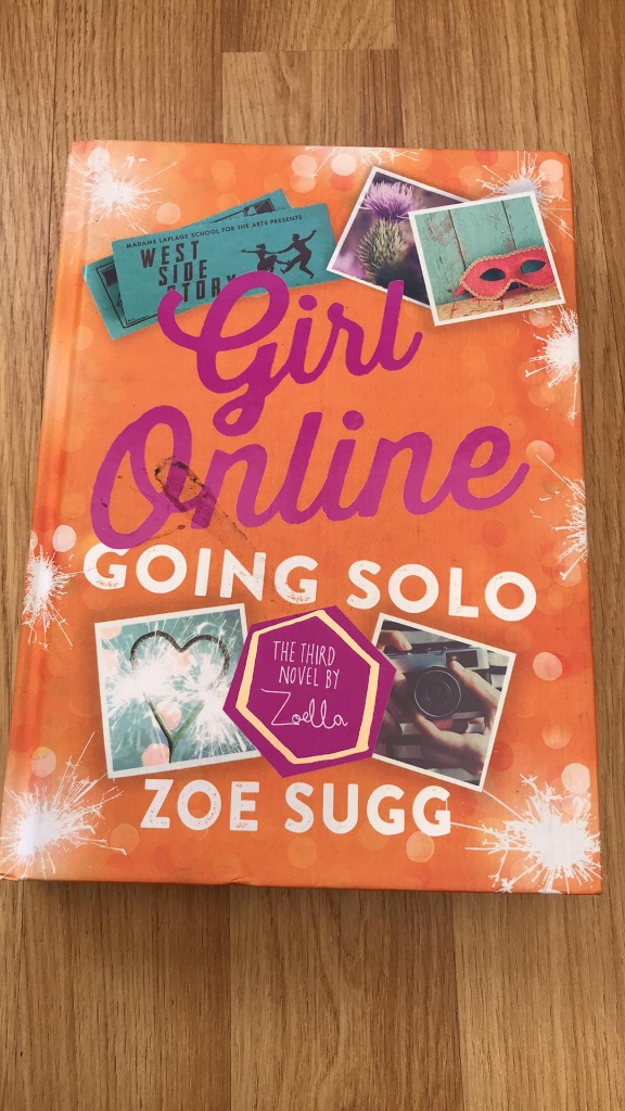 Girl Online: Going Solo by Zoe Sugg (Hardcover, 2016)
