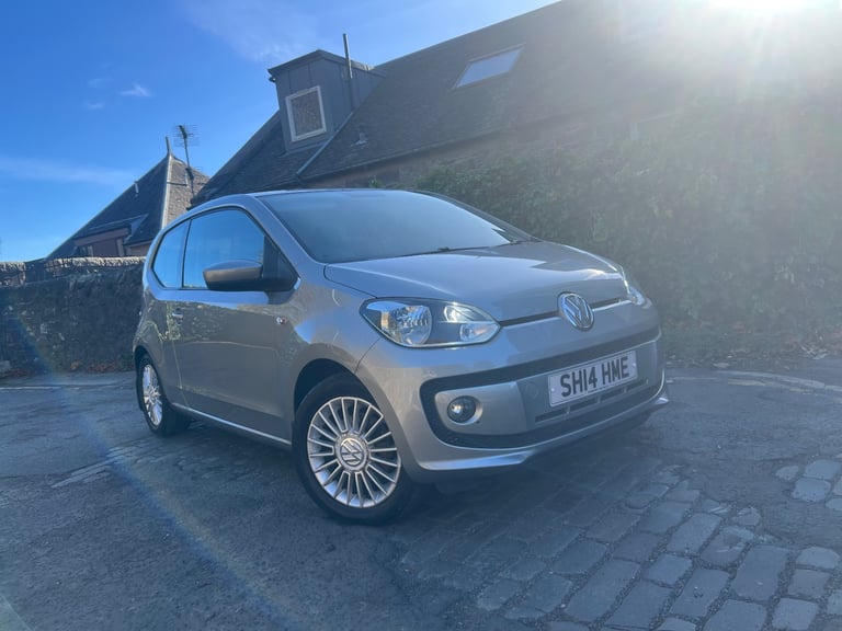 image for Volkswagen, UP, Hatchback, 2014, Manual, 999 (cc), 3 doors