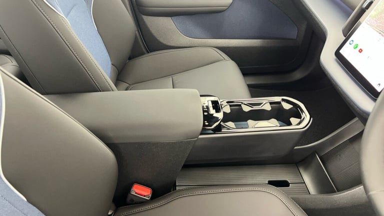 2025 Volvo EX30 Plus, Single Motor Extended Range, Electric Estate Electric Automatic