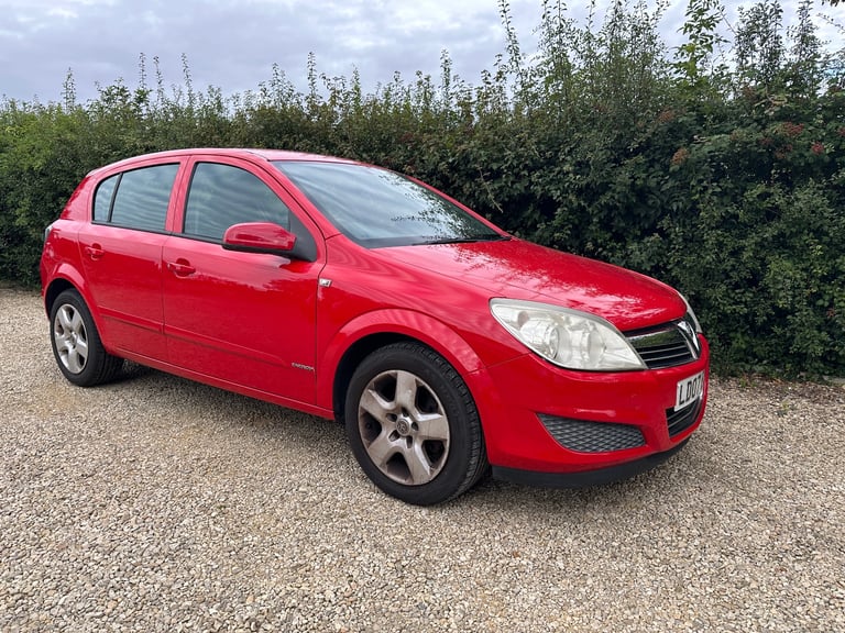 Vauxhall, ASTRA, Hatchback, 2007, Manual, 1598 (cc), 5 doors