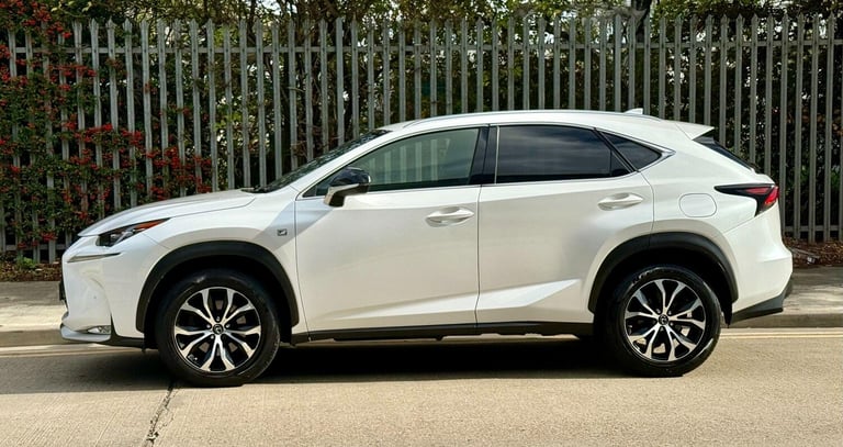 2014 Lexus NX 2.5 300h F Sport SUV 5dr Petrol Hybrid E-CVT 4WD Euro 6 (s/s) (197 ps) ESTATE Petro...