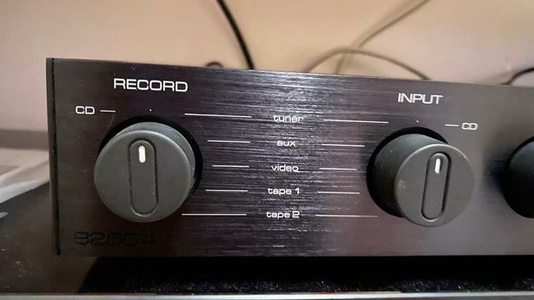Audiolab 8200a Integrated Amplifier (remote, box)