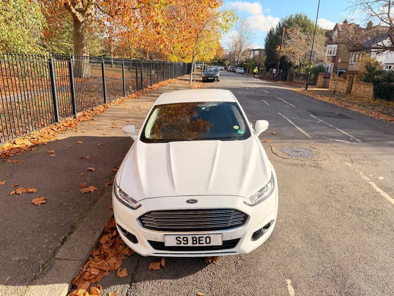 Ford, MONDEO, Hatchback, 2015, Semi-Auto, 1997 (cc), 5 doors