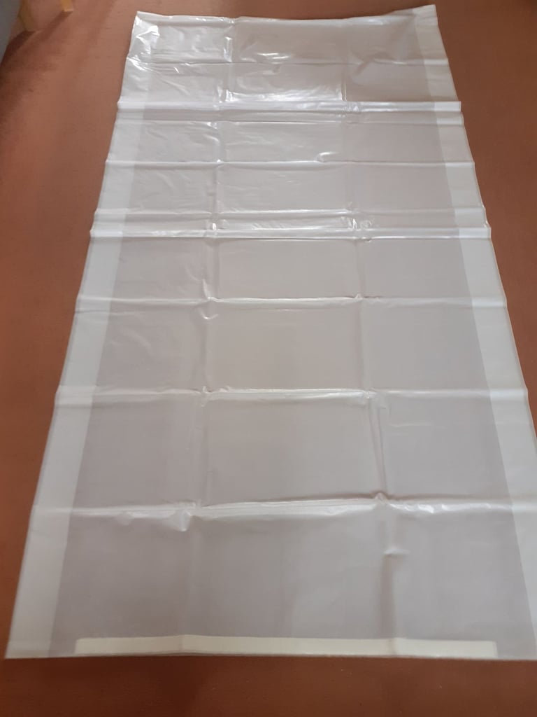 Single Bed (2.06 x 1.07 m), Waterproof Mattress Protector (never used)