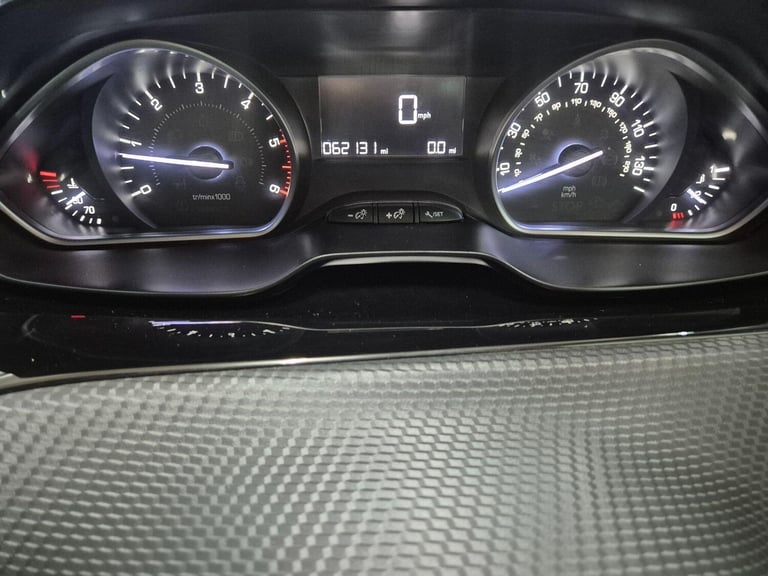 2016 Peugeot 2008 1.6 BlueHDi Active Euro 6 5dr HATCHBACK Diesel Manual