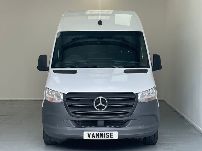 2022 Mercedes-Benz Sprinter 3.5t H2 Progressive Van PANEL VAN DIESEL Manual