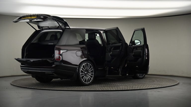 2020 Land Rover Range Rover 3.0 SD V6 Vogue SE SUV 5dr Diesel Auto 4WD Euro 6 (s/s) (275 ps) SUV ...