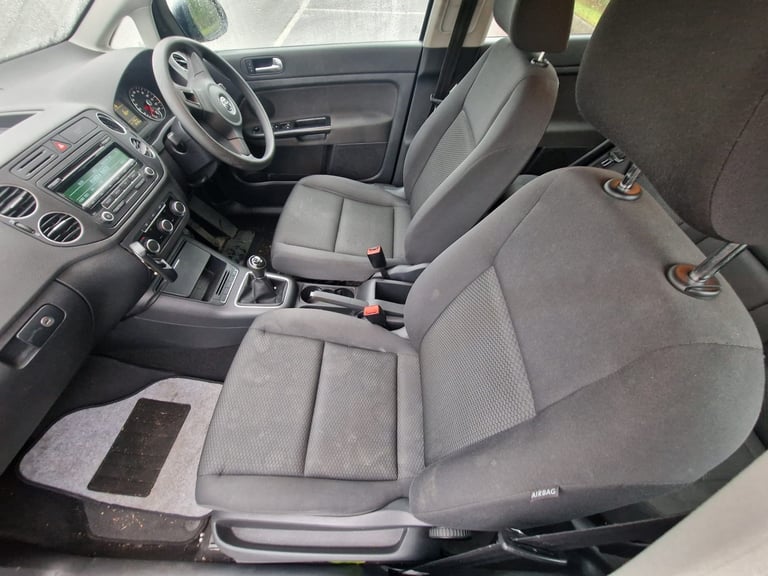 2012 Volkswagen Golf Plus 1.6 TDI 105 S 5dr HATCHBACK Diesel Manual - Image 11