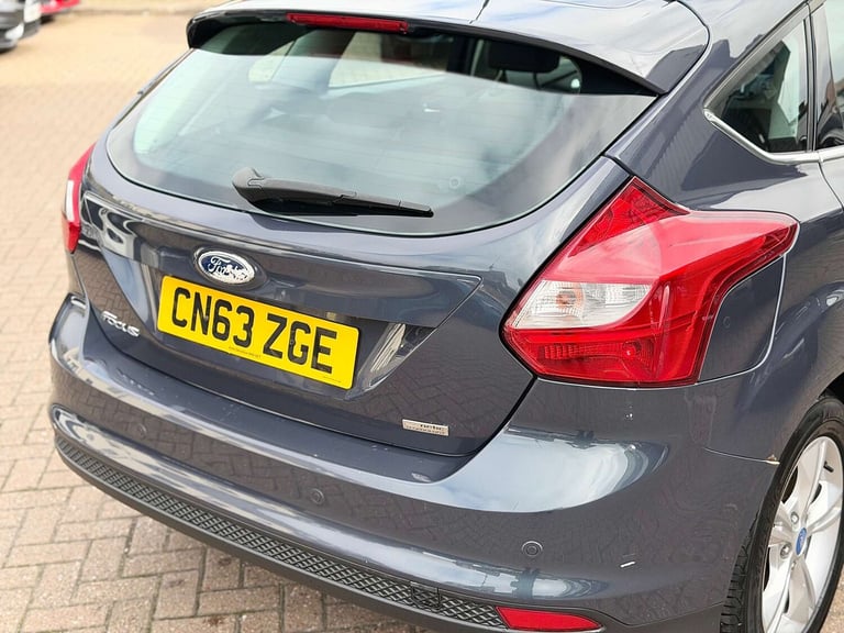 2013 Ford Focus 1.6 TDCi Zetec Hatchback 5dr Diesel Manual Euro 5 (s/s) (115 ps) Hatchback Diesel...