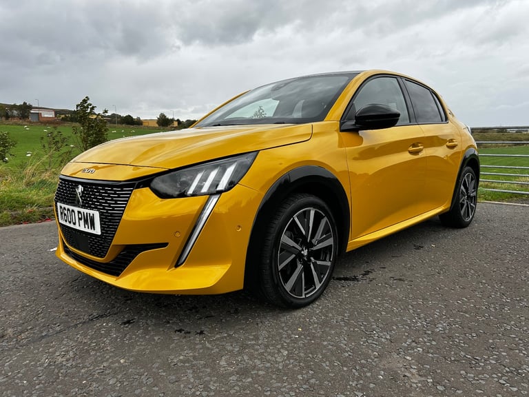 2022 Peugeot 208 GT Hatchback | 1.2L Petrol | Automatic | 5 Door | Excellent Condition