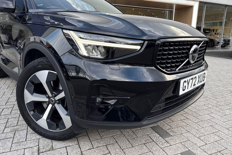 2022 Volvo XC40 2.0 B4 MHEV Ultimate SUV 5dr Petrol Hybrid DCT Auto Euro 6 (s/s) (197 ps) ESTATE ...