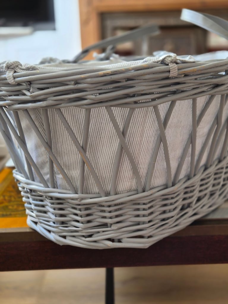 Moses basket Mamas & Papas with mattress, protextor and sheets